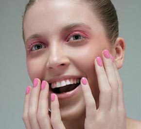 玻尿酸隆鼻会疼吗